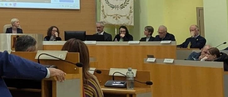 Consolidato approvato, determinante l’astensione di De Marco