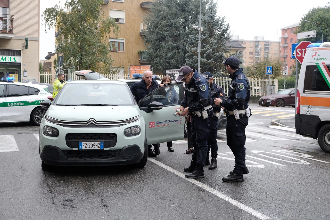 Cesano Boscone incidente stradale