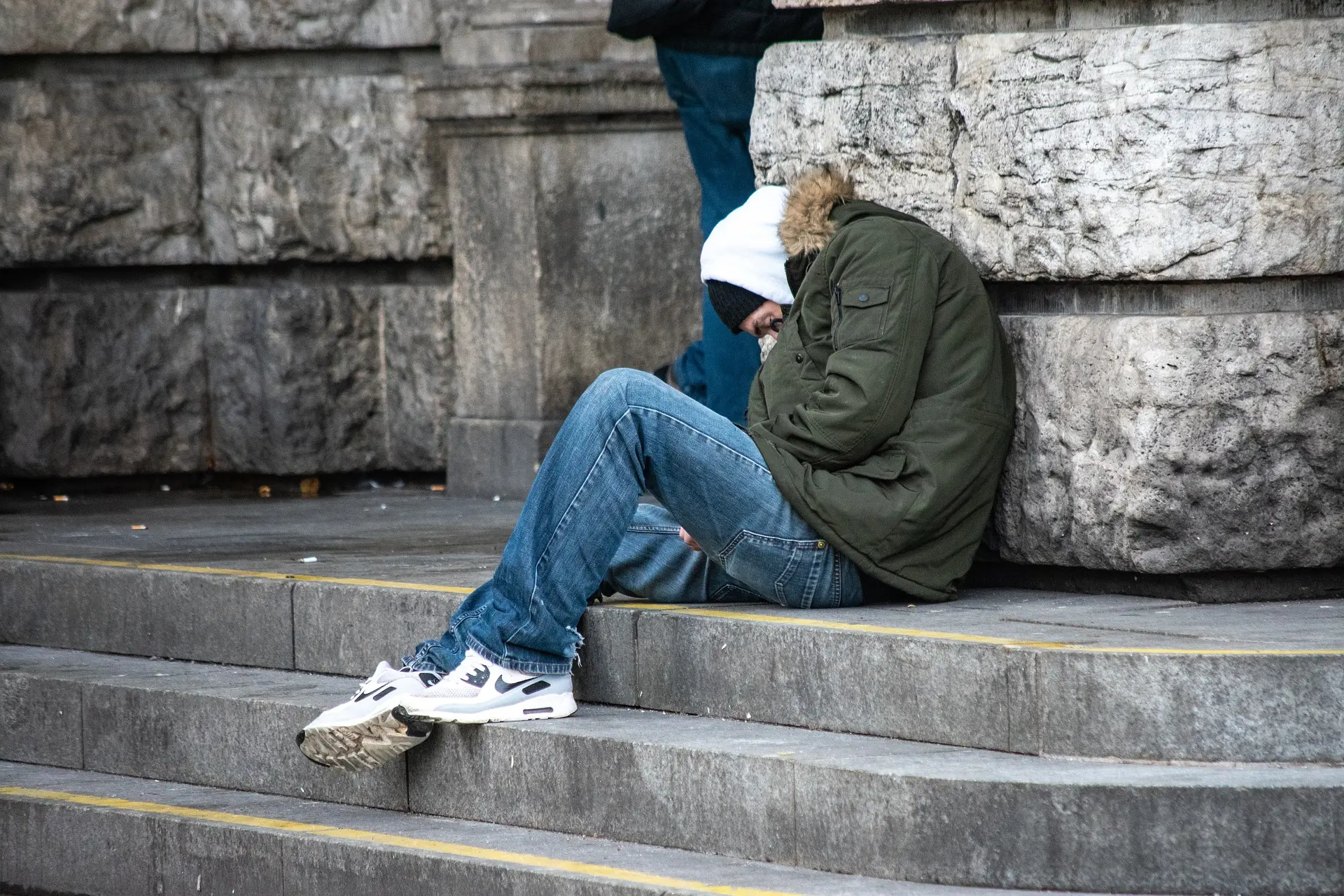 Como, parte la raccolta di donazioni per le persone senza fissa dimora: “Col freddo rischiano la vita”