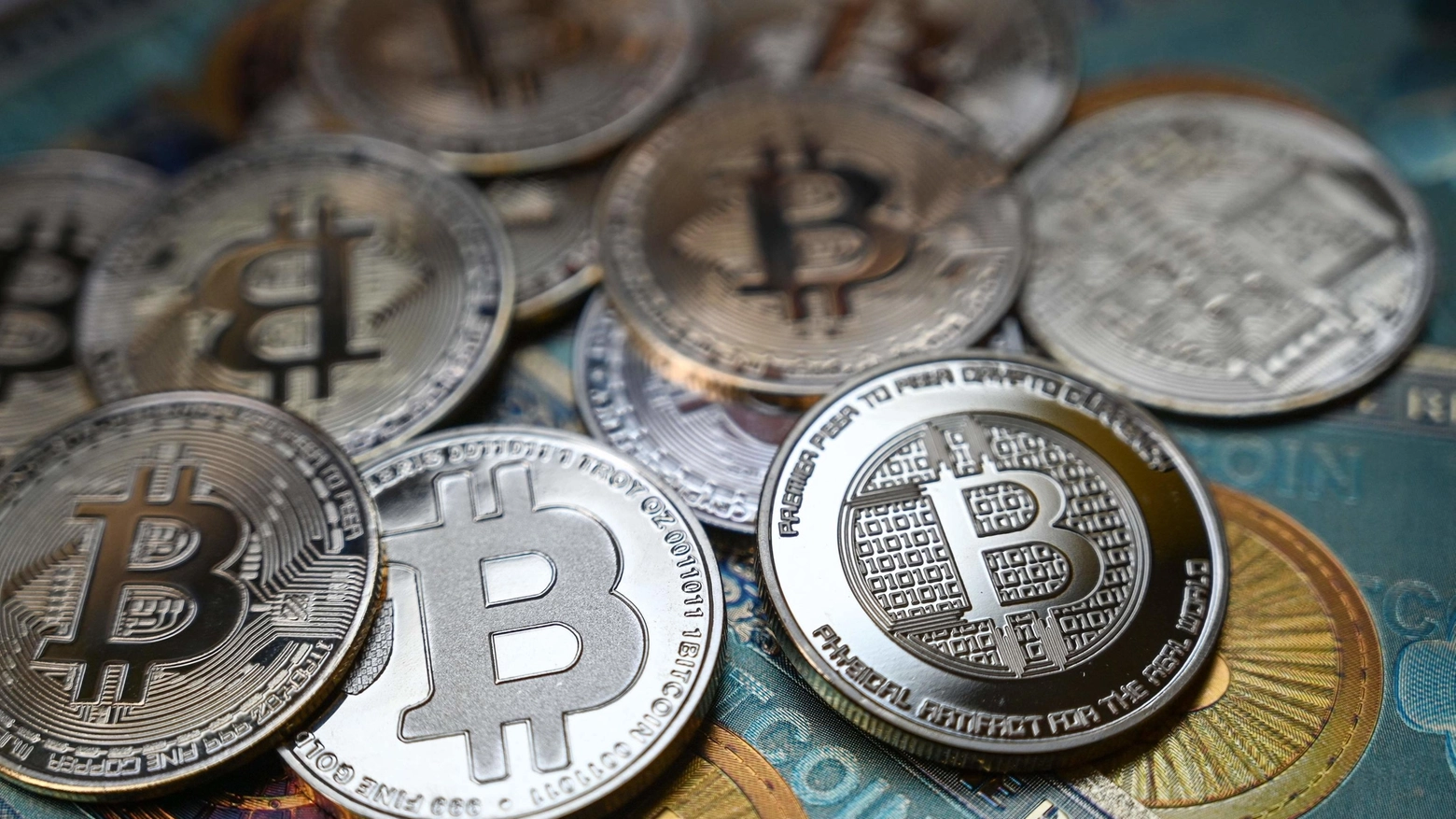 Rolex e bitcoin, i tre sardi erano stati truffati da una famiglia milanese