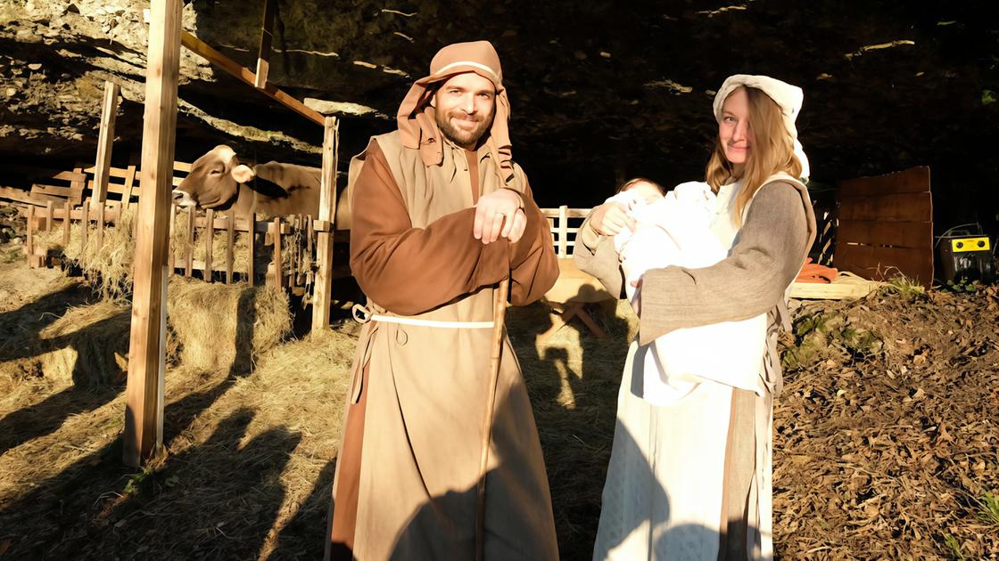 In coda al presepe della Brianza. In migliaia per il Bambinello