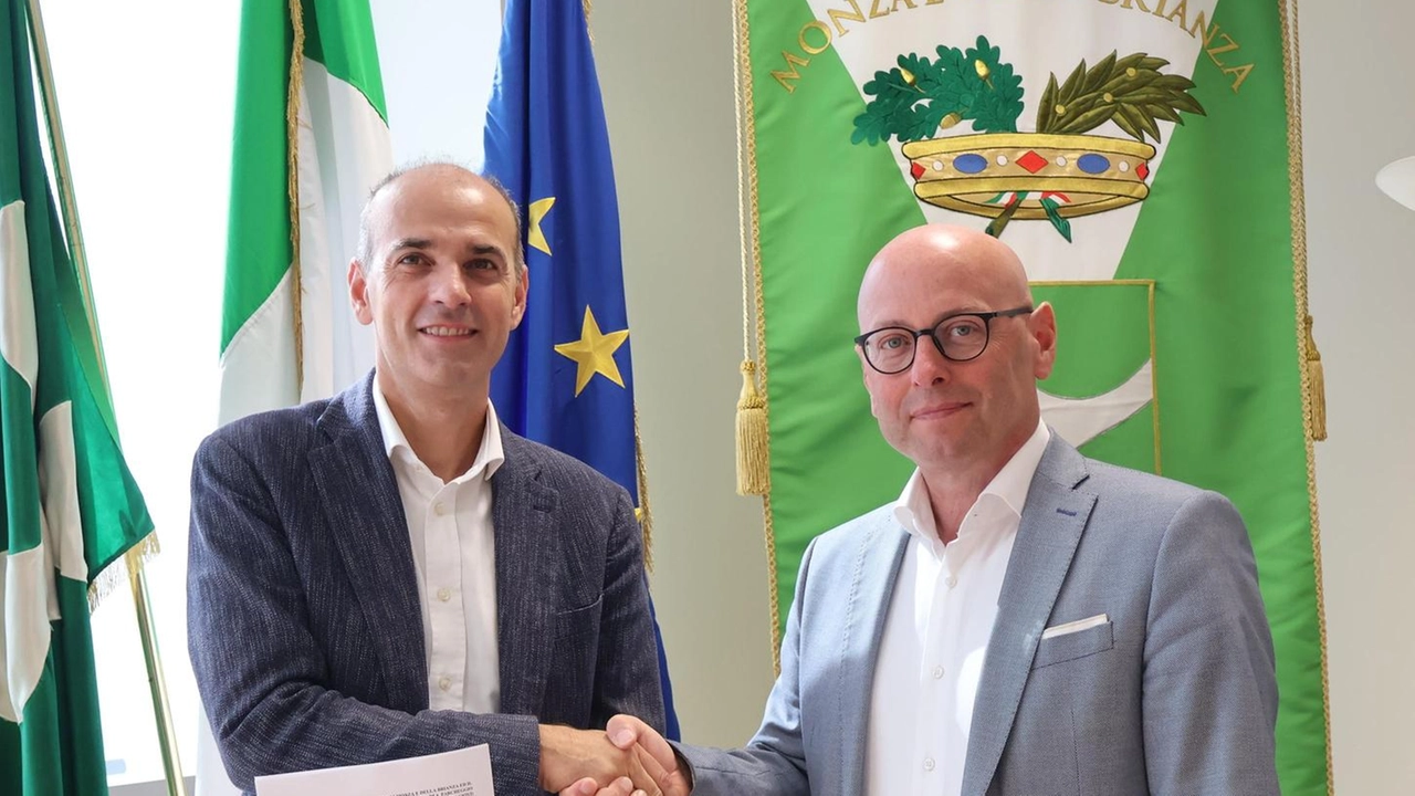 Il presidente della Provincia, Luca Santambrogio, e il sindaco Gianpiero Bocca