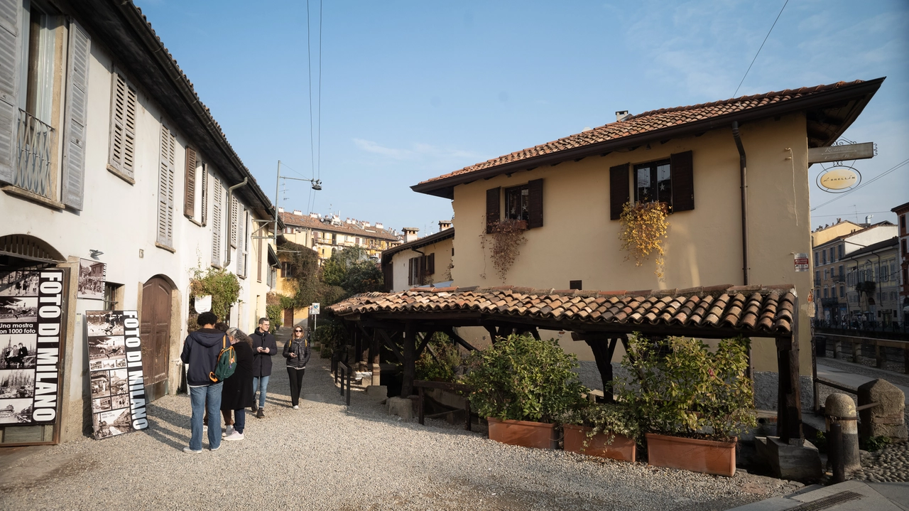 Vicolo dei Lavandai uno degli angoli più suggestivi che resiste in una Milano sempre all’avanguardia tra grattacieli e distretti hi-tech