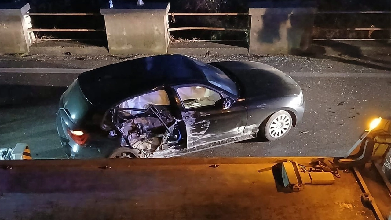 L'auto incidentata sulla Sp72