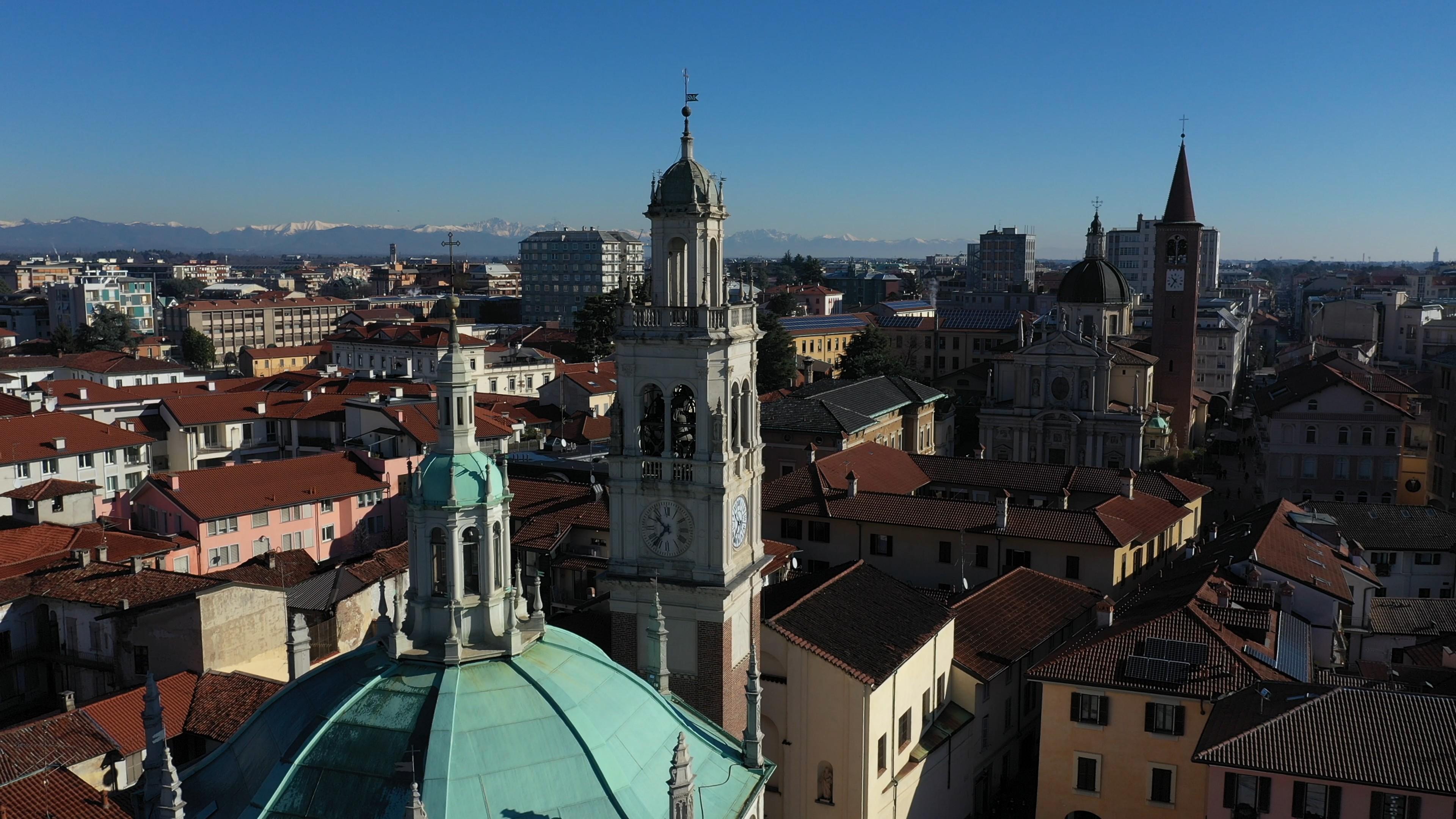 Busto Arsizio, da 160 anni Città d’Italia: la storia tra lavoro, famiglia e fede