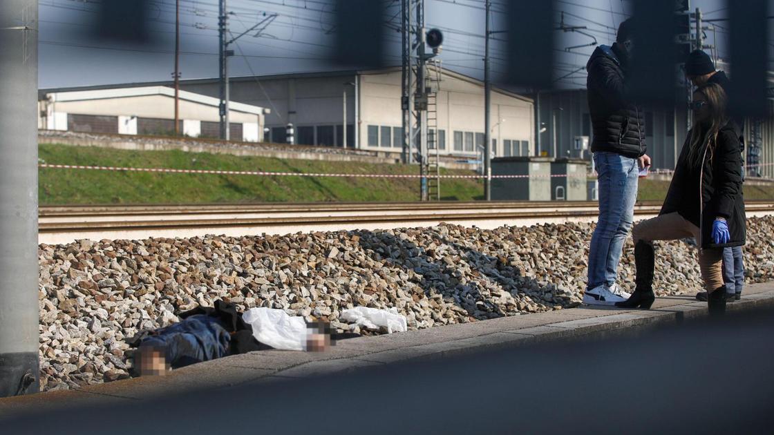 Cadavere sui binari alla stazione di Rho Fiera, via alle indagini