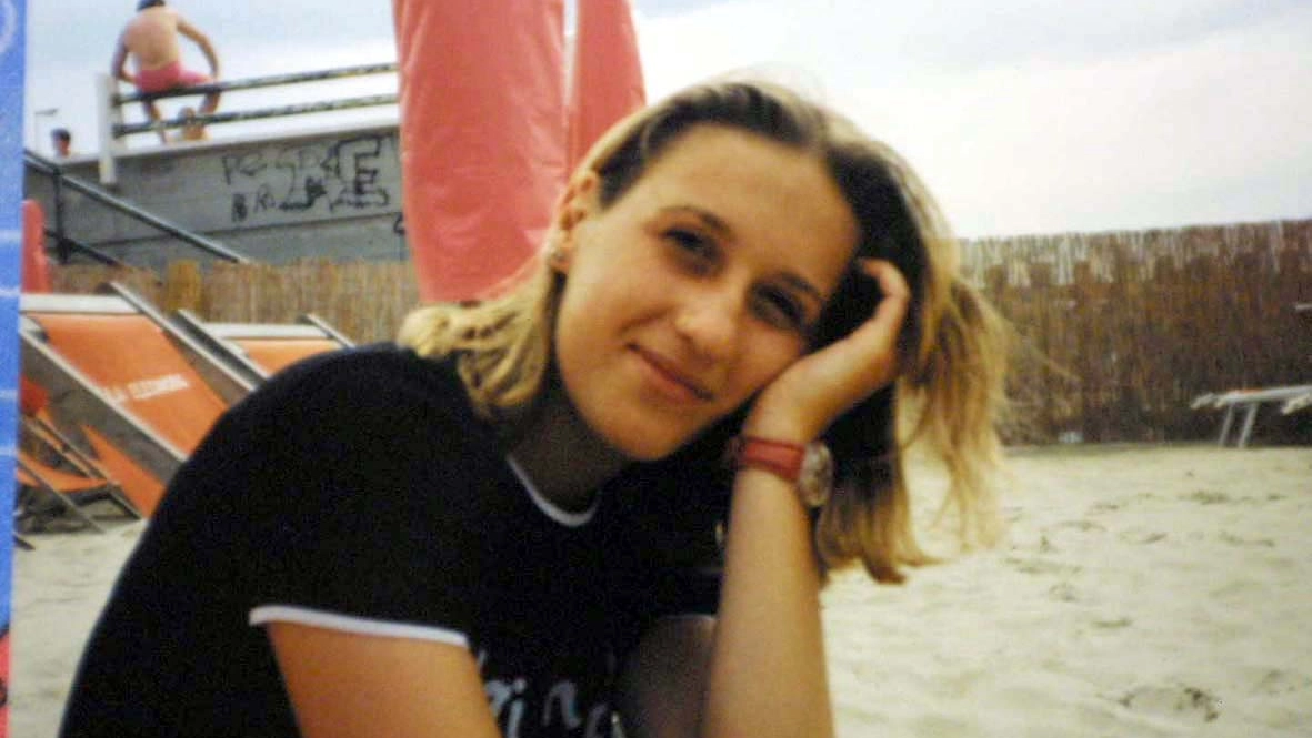 Arianna Zardi, 25enne di Caslmaggiore trovata misteriosamente morta il 2 ottobre 2001 sotto un ponticello di Torricella del Pizzo