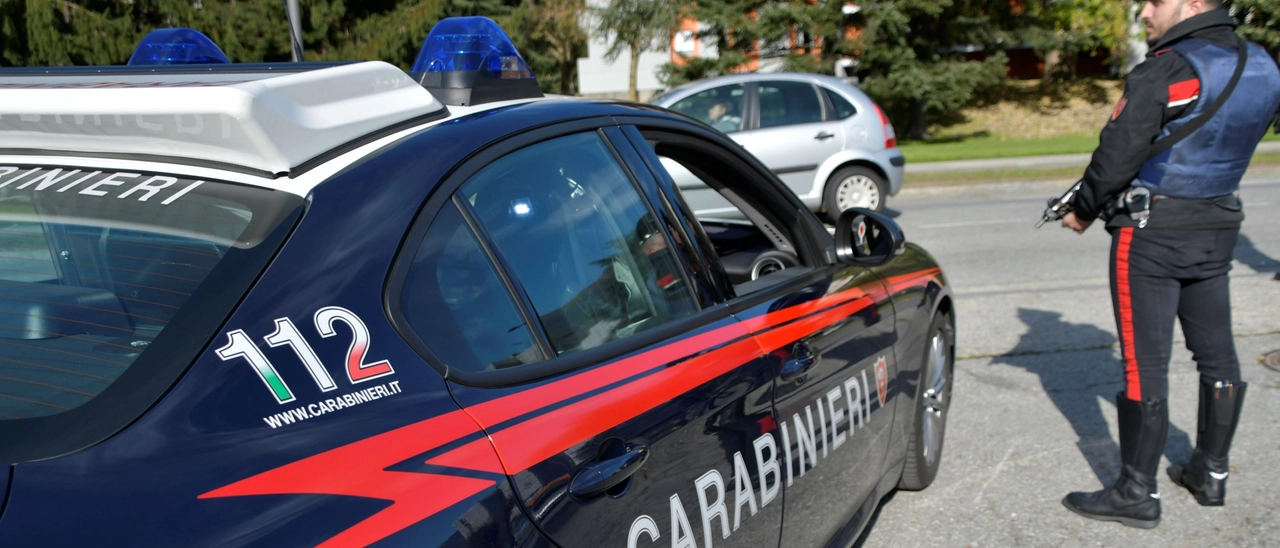 Migrante tenta di uccidere con il coltello la responsabile del centro accoglienza di Sondalo: arrestato per tentato omicidio