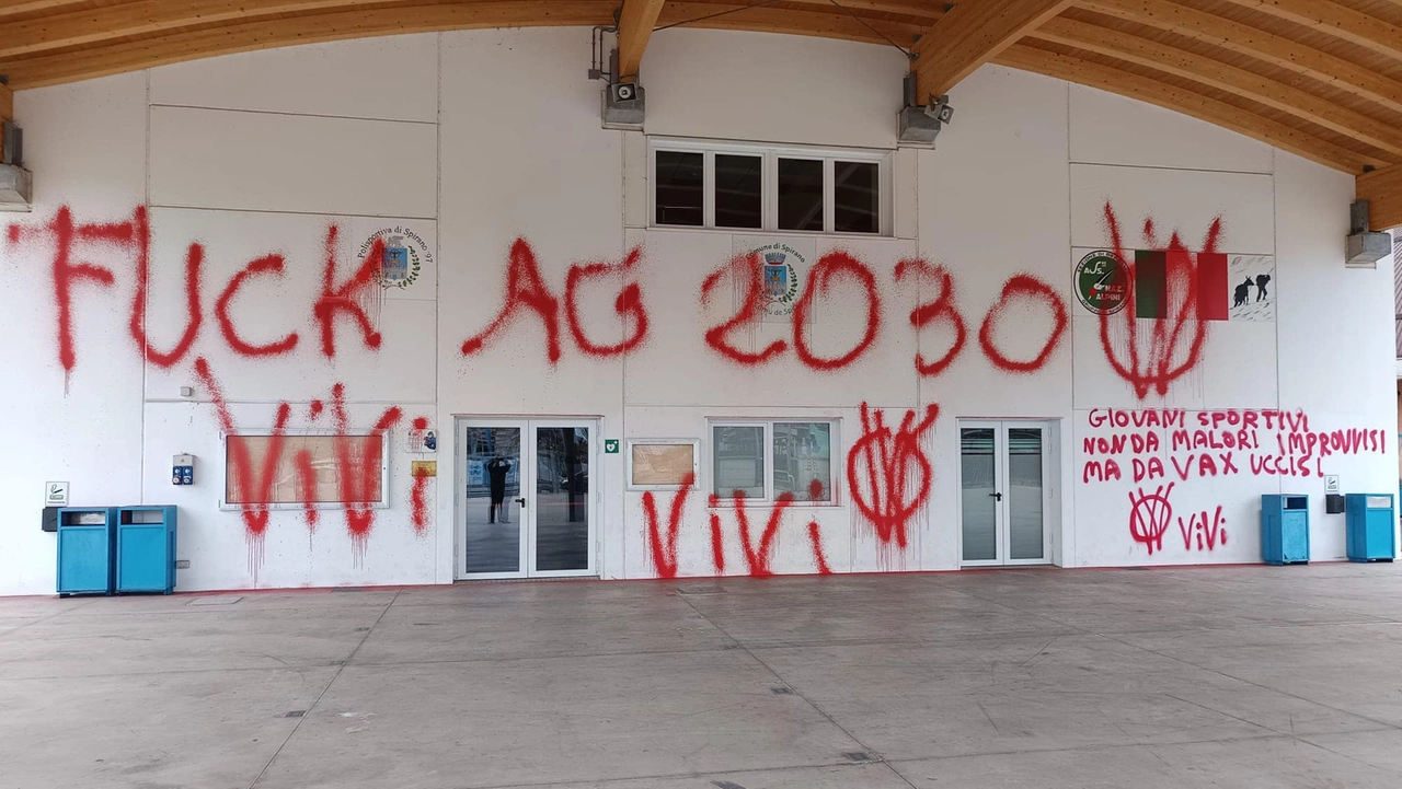 Il Palaspirà vandalizzato a Bergamo