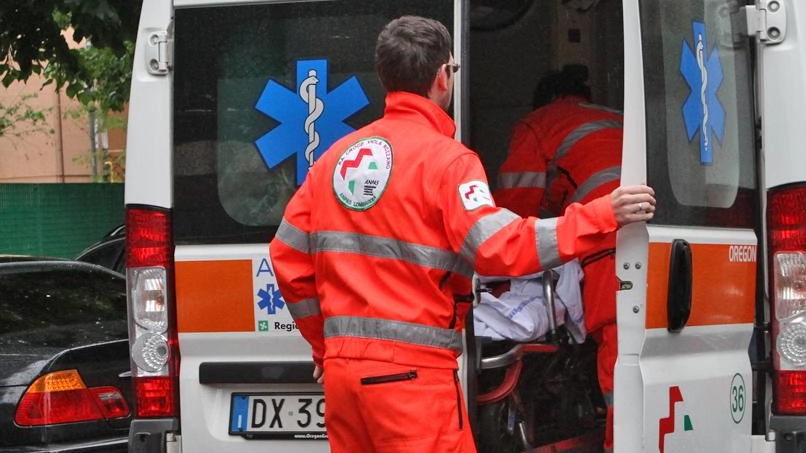 L’uomo è stato ricoverato in codice giallo Poche ore più tardi, il ricovero in Terapia intensiva