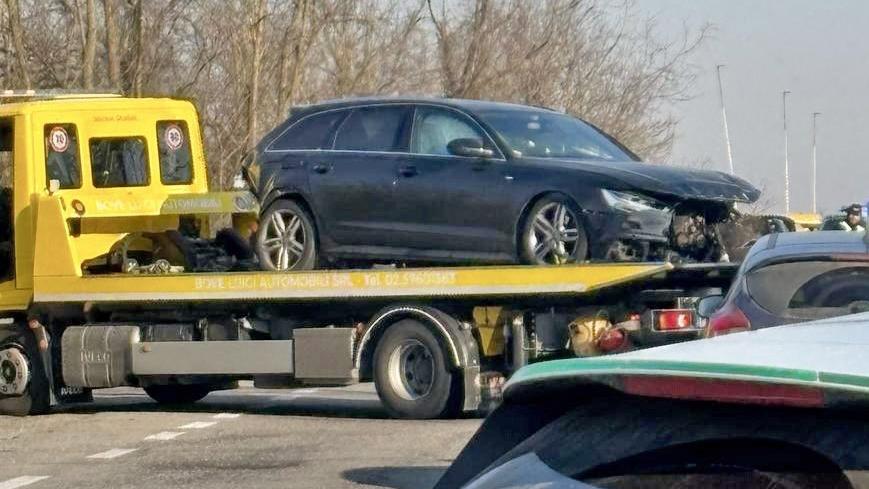 Incidente a Locate Triulzi, schianto ad alta velocità tra due auto sulla Val Tadione: tre feriti gravi