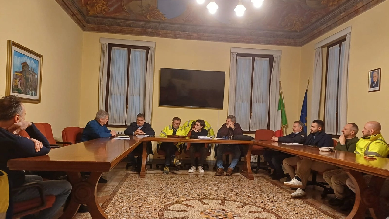 L'incontro in municipio con i rappresentanti di Autostrade