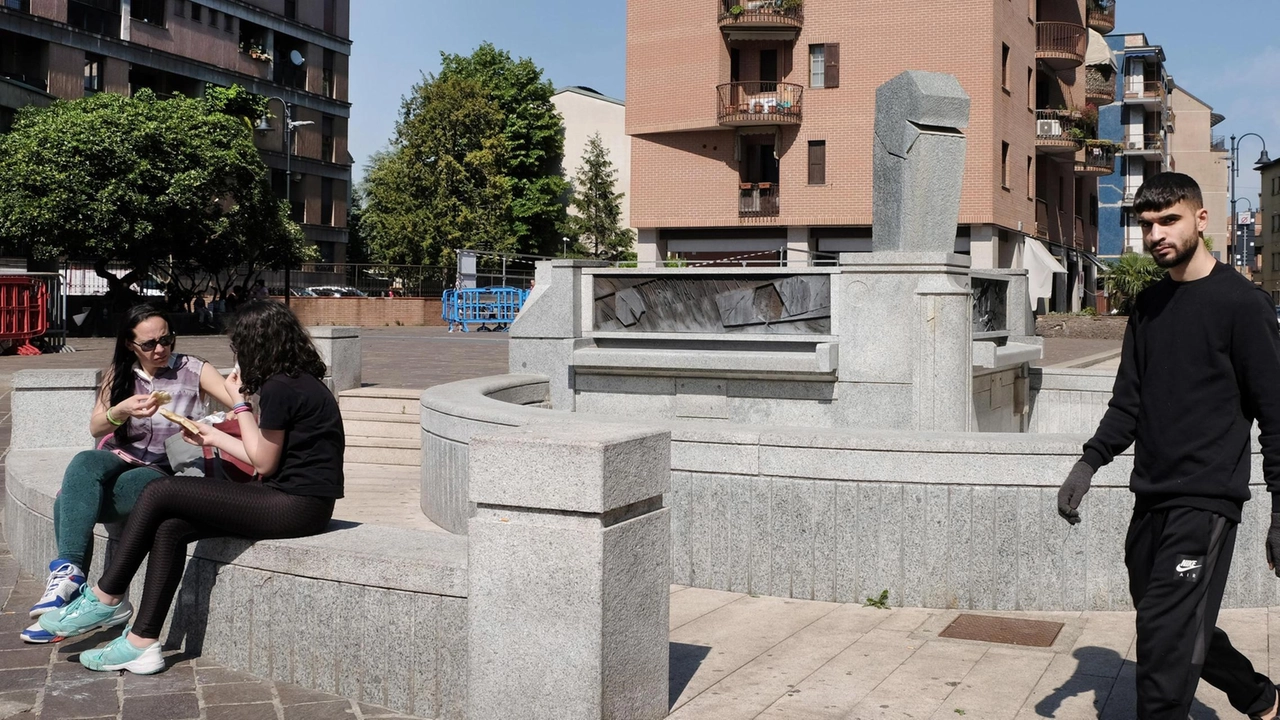 A Corsico chiusa la fontana dell’Incontro in via Cavour per legionella