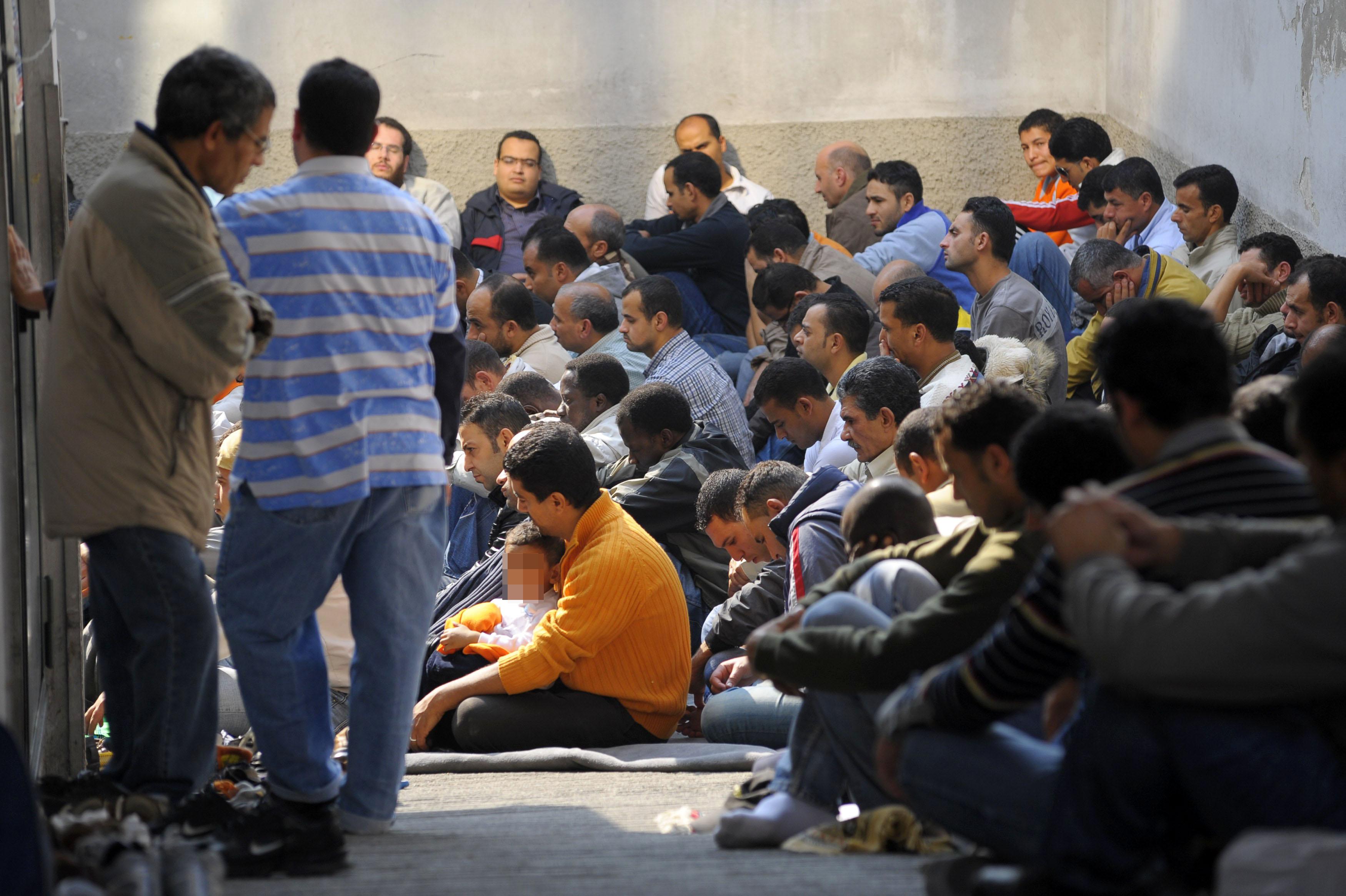 Centro islamico chiuso, il Tar annulla l’ordinanza comunale: anche un’officina può essere usata come luogo di culto