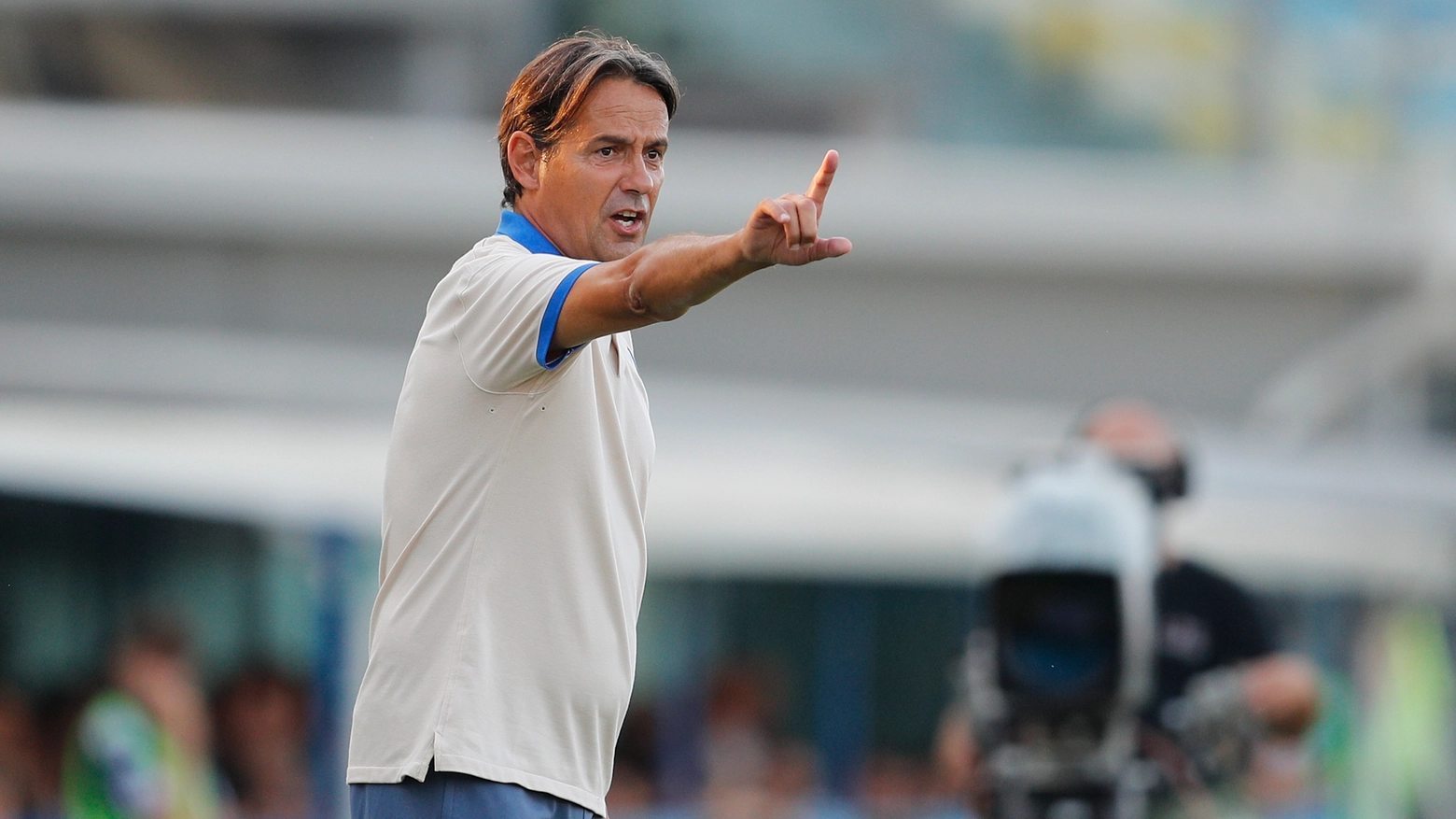 Simone Inzaghi inizia la quarta stagione sulla panchina dell'Inter: deve difendere il tricolore