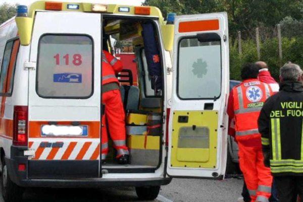 Incidente fra due auto a Chieve: morta una donna di 76 anni