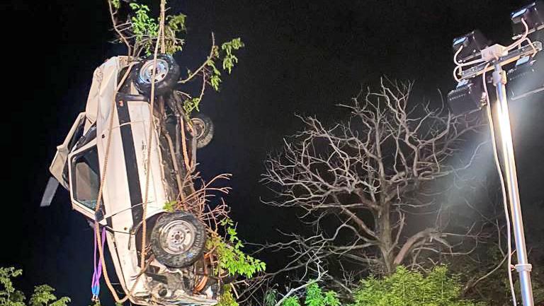 San Siro, morta nell’auto precipitata nel lago: barriere stradali irregolari, condannato il geometra comunale