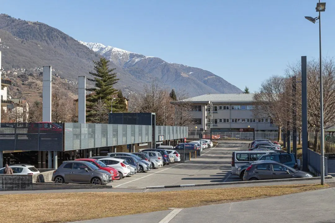 Sondrio, dal primo dell'anno aumenta il costo dei parcheggi