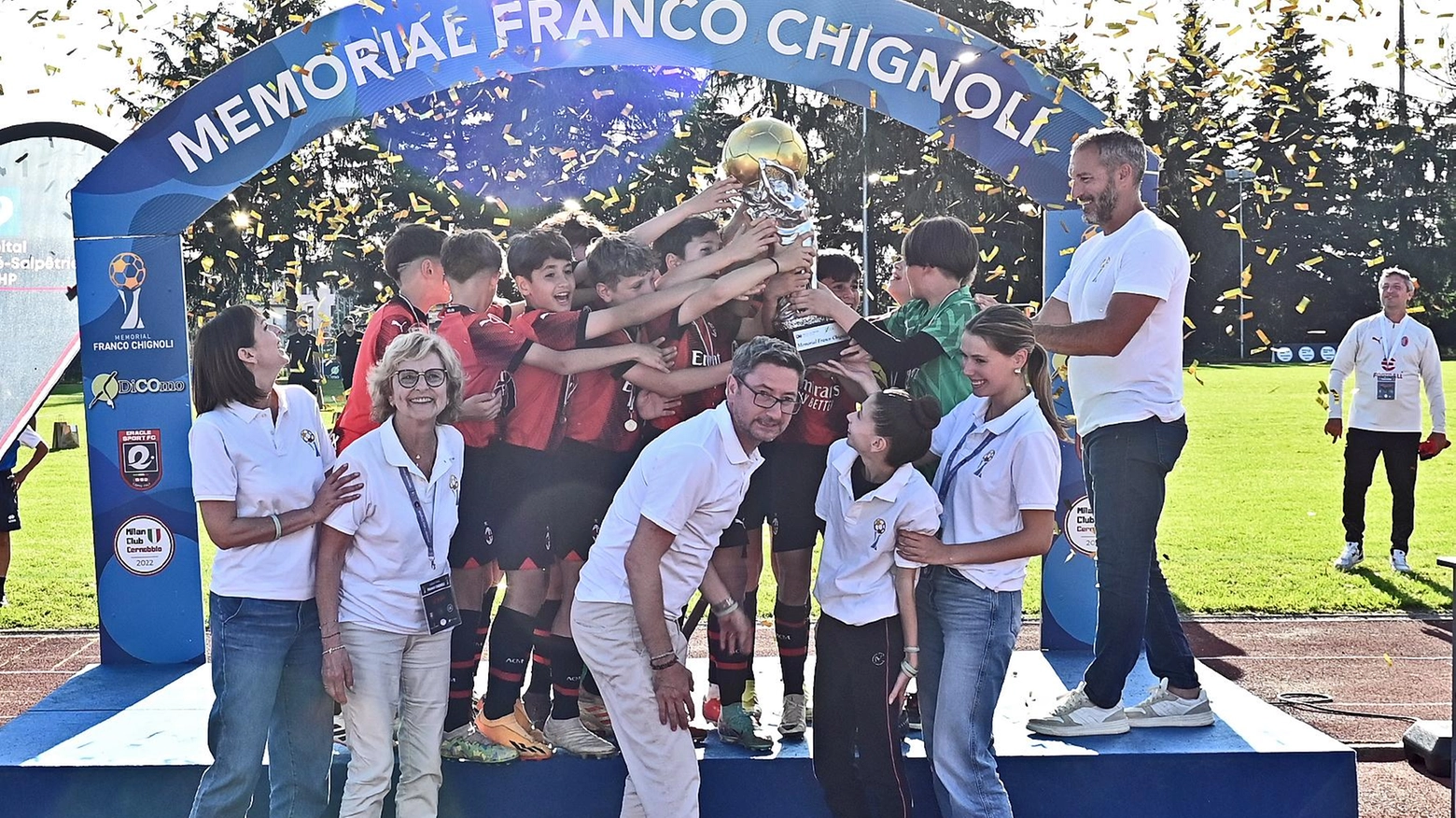 Torneo Franco Chignoli. Vince la beneficenza con tanti ex campioni