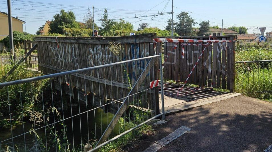 Il sovrappasso ciclopedonale di viale Piemonte è utile soprattutto a chi percorre ogni giorno il percorso tra Magenta e la frazione di Pontenuovo