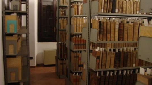 La biblioteca provinciale dei Carmelitani scalzi