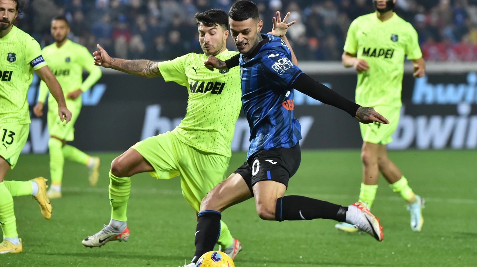 Atalanta-Bologna sfida Champions. Servono i gol di Lookman e Scamacca