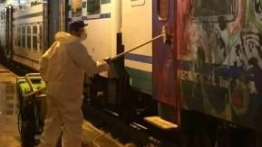 Ancora allarme atti vandalici nel territorio dell’Abbiatense: nel mirino i treni dei pendolari