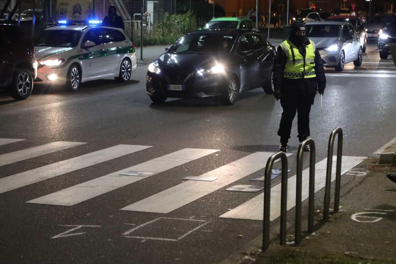 È morta, dopo un giorno d’agonia, la donna investita sulle strisce pedonali in via Lorenteggio