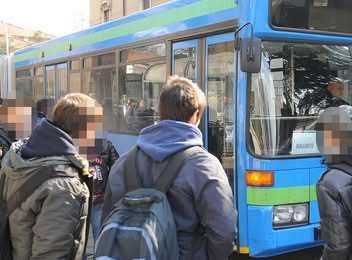 Nuovi disagi per i pendolari. Movibus arretra il capolinea da Cadorna a Molino Dorino