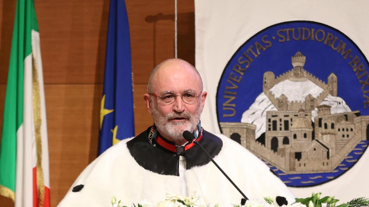 Il rettore Francesco Castelli durante la cerimonia di inaugurazione dell’anno accademico