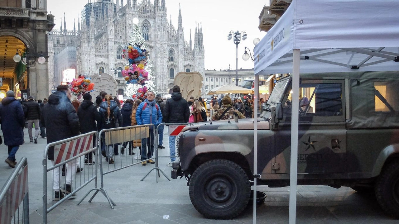 Sicurezza, soldati a protezione del Duomo