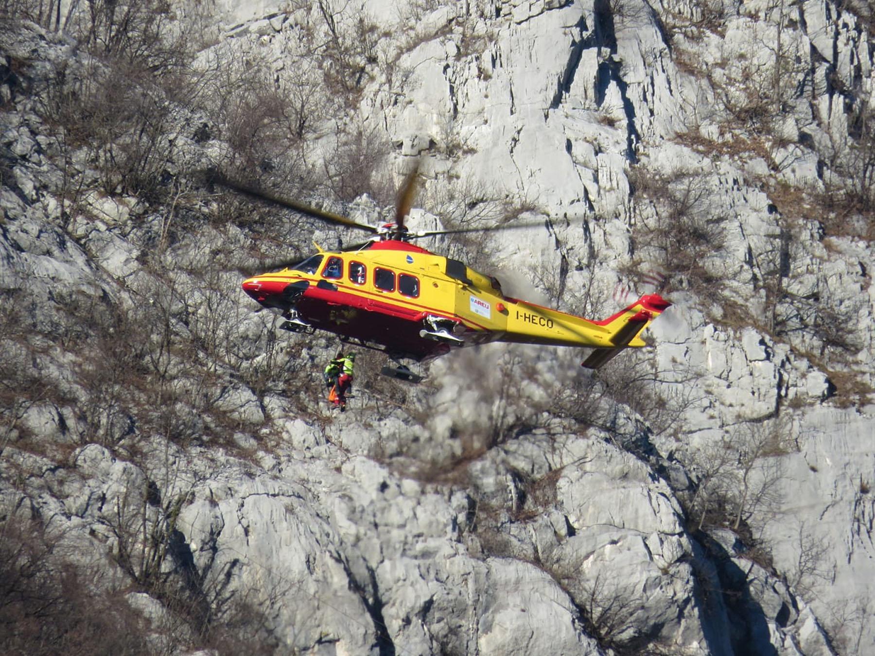 Carica esplosiva scoppia prima del tempo: operaio ferito alla mano al Passo del Tonale