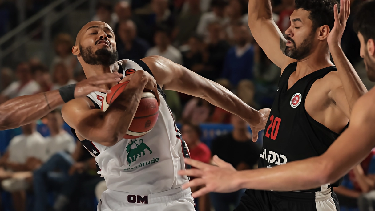 Shavon Shields, protagonista di un’ottima prova nel Memorial Bottacin chiuso con la vittoria dell’Olimpia sull’Hapoel