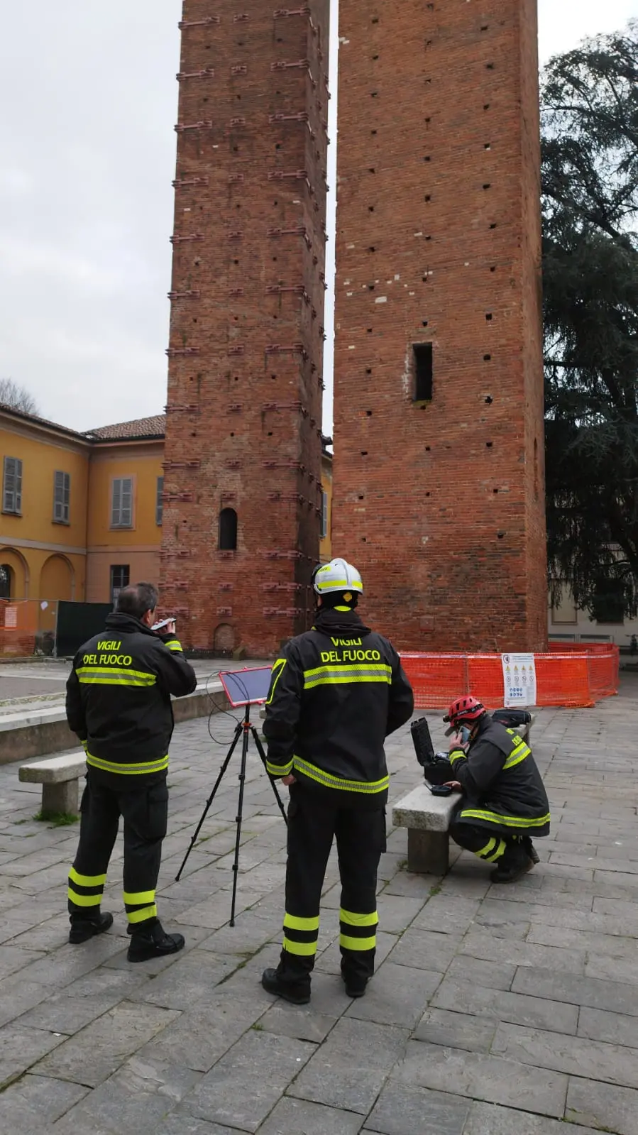 Torre del Maino di Pavia: un drone per verificare il pericolo di crollo