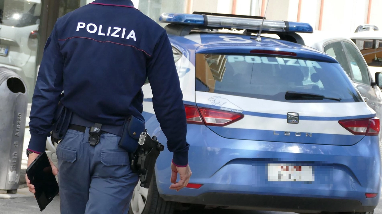 In azione la polizia (foto di archivio)