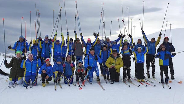 La pista è aperta tutti i giorni fino alle 17. Martedì e giovedì si può sciare anche fino alle 21