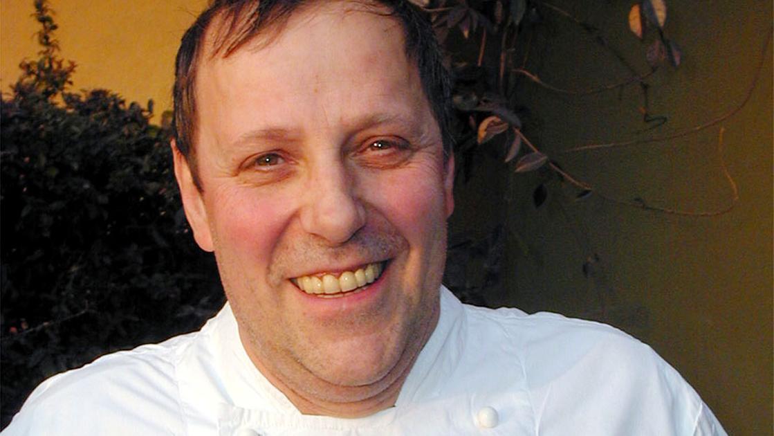 Chi era Claudio Prandi, lo chef tre stelle Michelin. Dal Griso di Lecco al Lear di Briosco: la storia della stella della cucina italiana