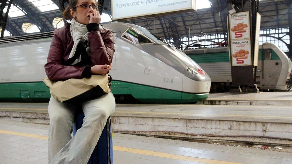 Investimenti di 25 miliardi di euro per infrastrutture ferroviarie a Milano e in Lombardia, con focus su tecnologie e sistemi per migliorare la regolarità e la capacità dei treni.