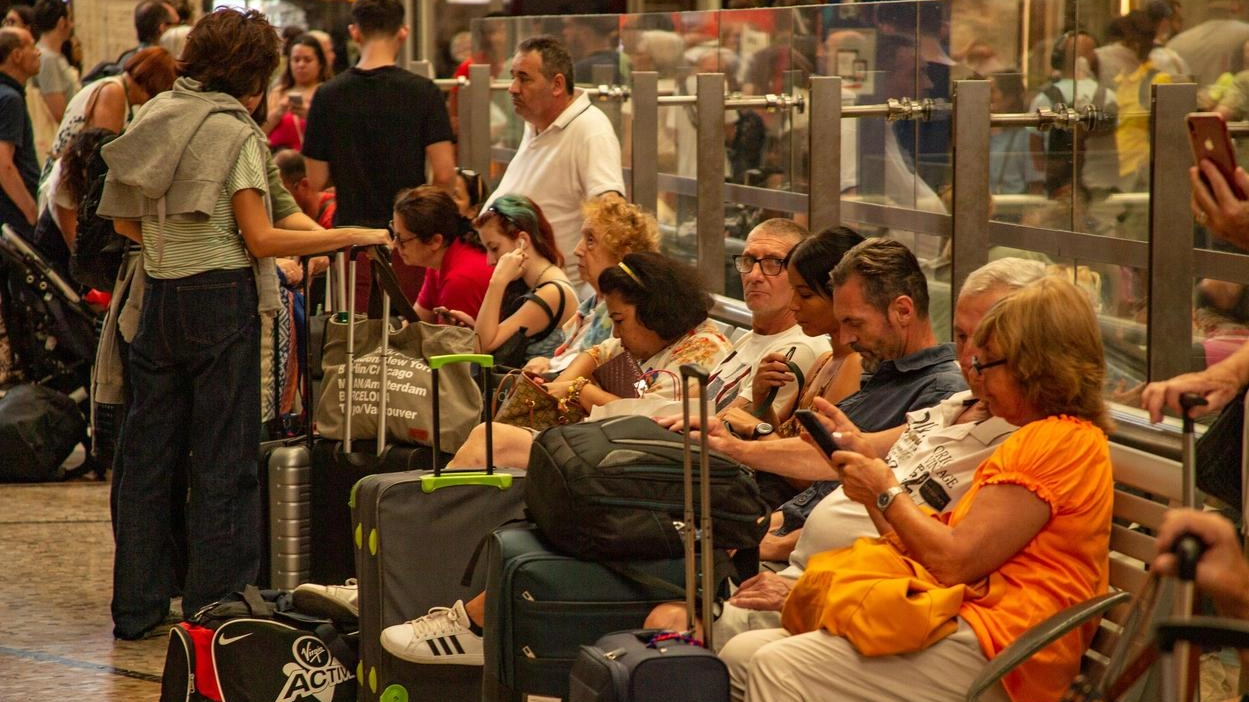 Turisti in Centrale, “bersagli facili“ nel mirino di rapinatori e manolesta