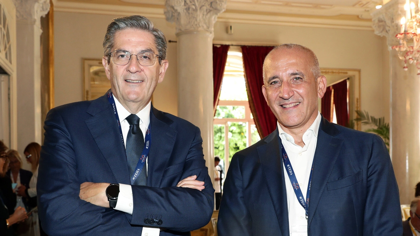 Il conto della sostenibilità presentato nello studio di A2a e Thea al Forum di Cernobbio. Mazzoncini: investimento alla portata dell’Italia