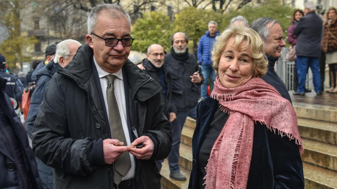 Funerali di Paolo Pillitteri. La figlia: “Ora potrai riabbracciare l’amatissimo zio Bettino”