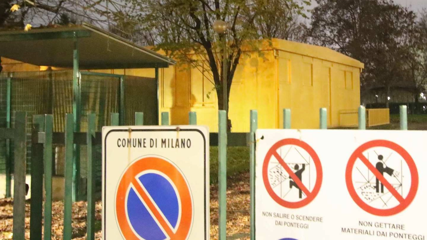 Il polo scolastico di via Rimini 25/8 è abbandonato da anni