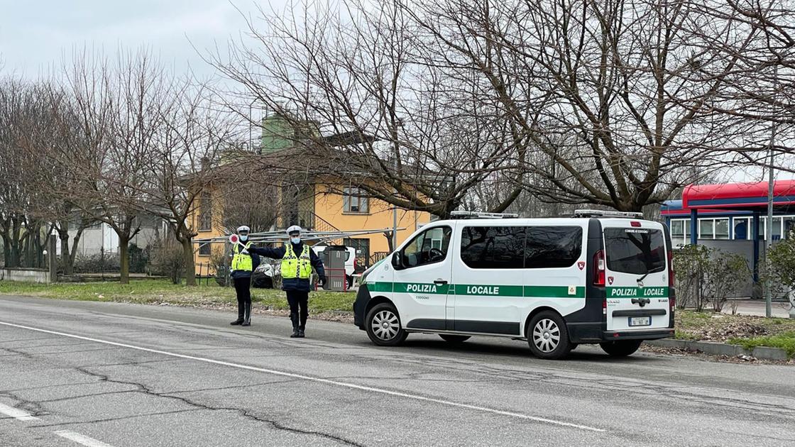 Targa dell’auto modificata. Sanzione da duemila euro