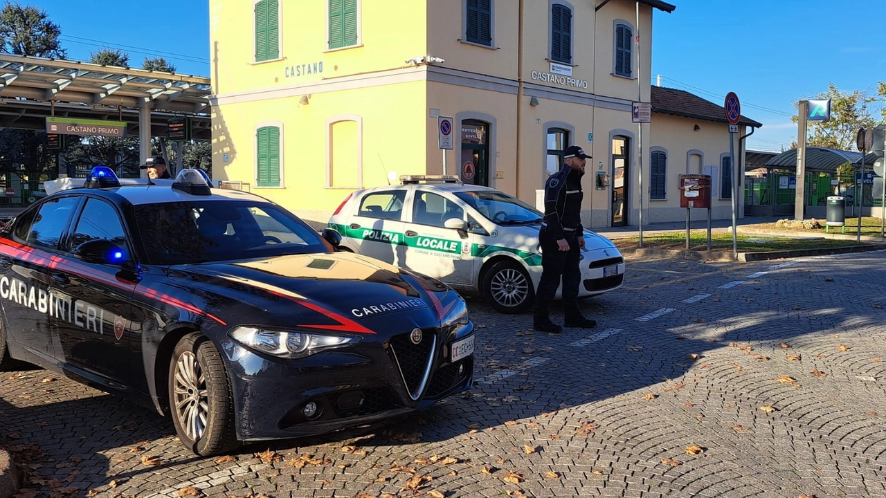 I carabinieri durante le operazioni di controllo