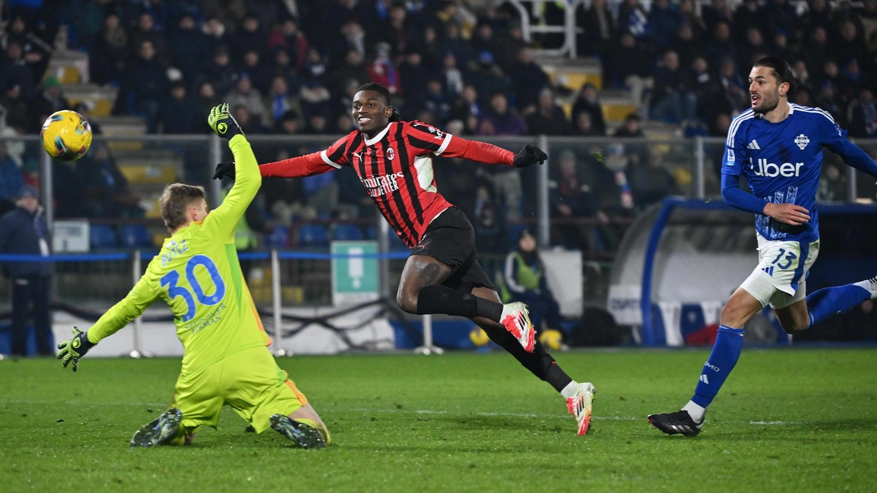 Il gol di Leao con cui il Milan ha rimontato e superato il Como al Sinigaglia, battendo 2-1 i lariani martedì scorso