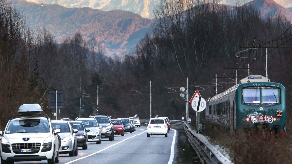 Assicurazione auto sempre più costosa: a Sondrio rincaro record