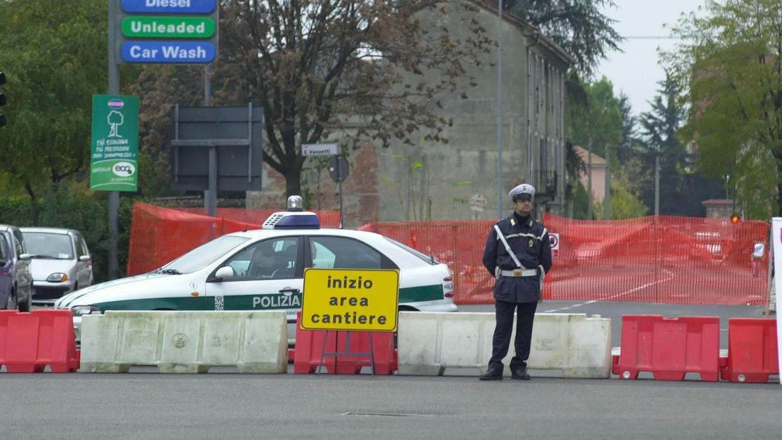 Ponte di viale Marconi. Brutte notizie dai prelievi: struttura ad alto rischio