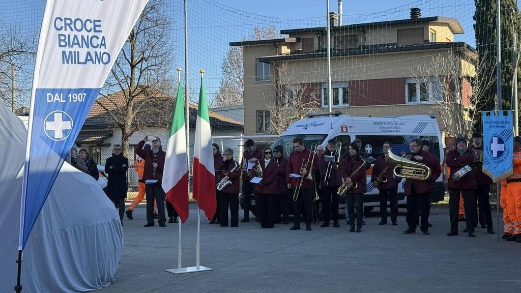 La Croce Bianca ha una nuova ambulanza