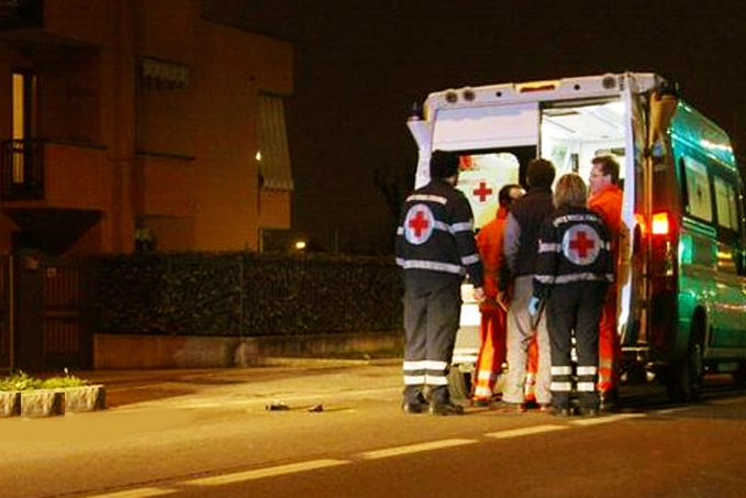 Sul posto sono intervenuti anche gli uomini del 118 con l'ambulanza