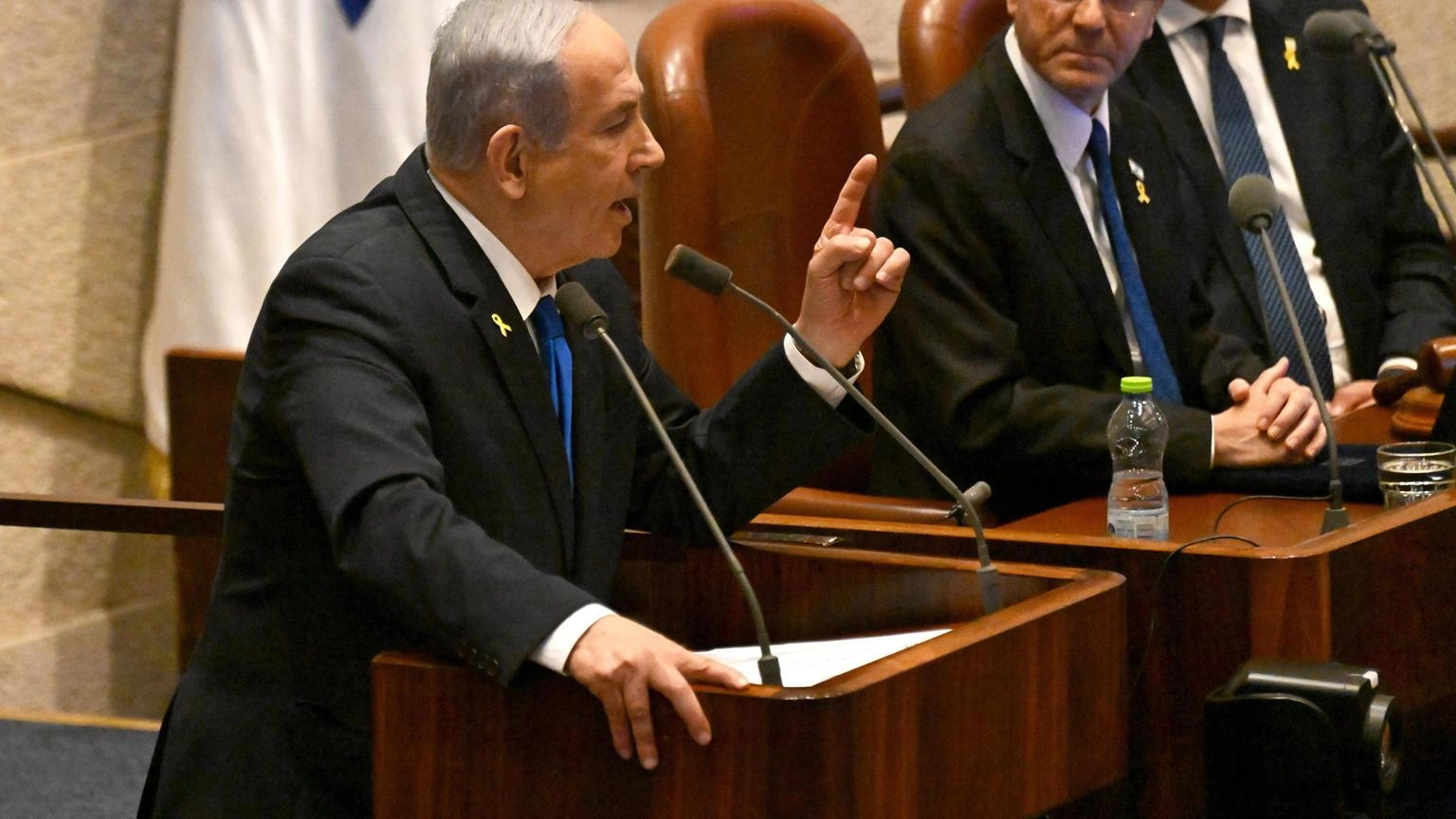 Netanyahu, pronti ad aiuti umanitari dopo divieto a Unrwa